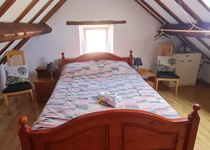 Ciel Etoille Casa de Férias Saint-Bonnet-de-Four